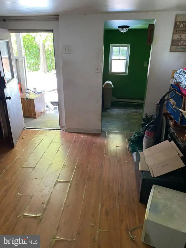 308 E Elm St, Tamaqua, PA 18252 - #2