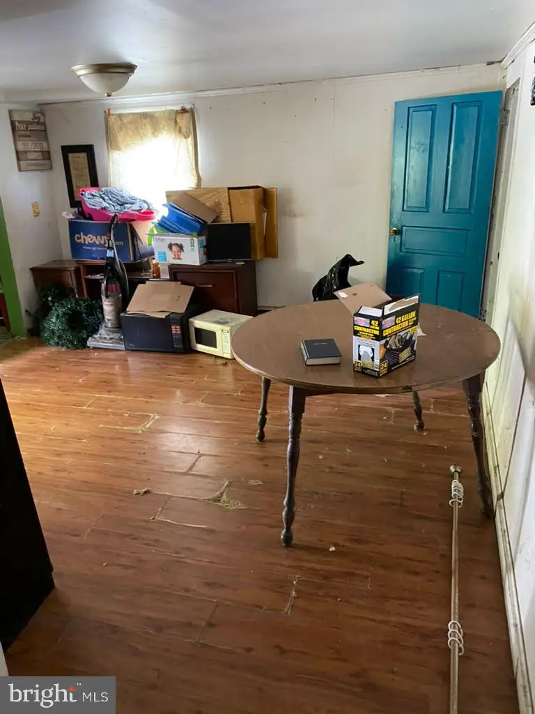 308 E Elm St, Tamaqua, PA 18252 - #3