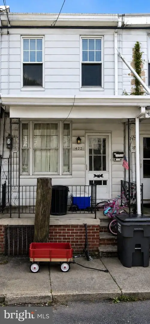 422 E Pine St, Mahanoy City, PA 17948 - #1