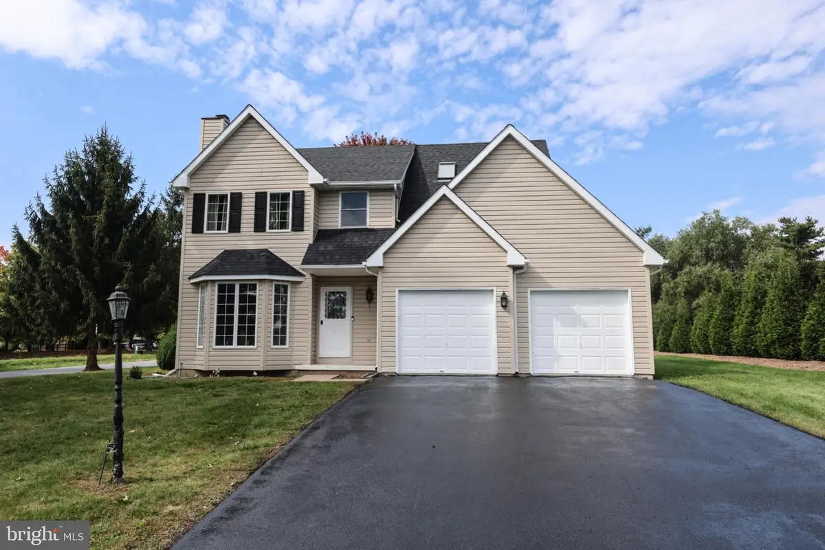 1015 Willow Dr, Orwigsburg, PA 17961 - #1