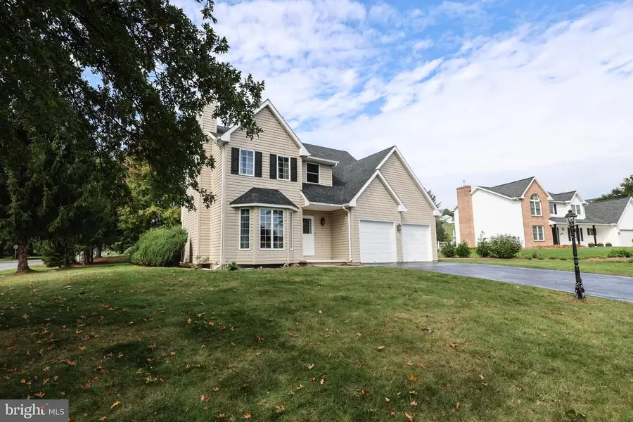 1015 Willow Dr, Orwigsburg, PA 17961 - #3