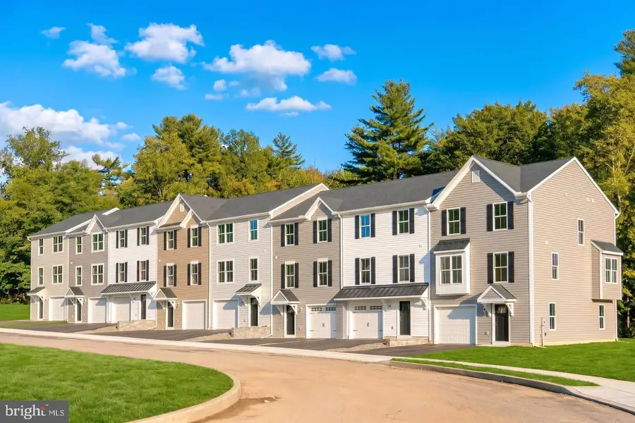 212 Pine Crest Village Dr #lot 12, Pine Grove, PA 17963 - #2