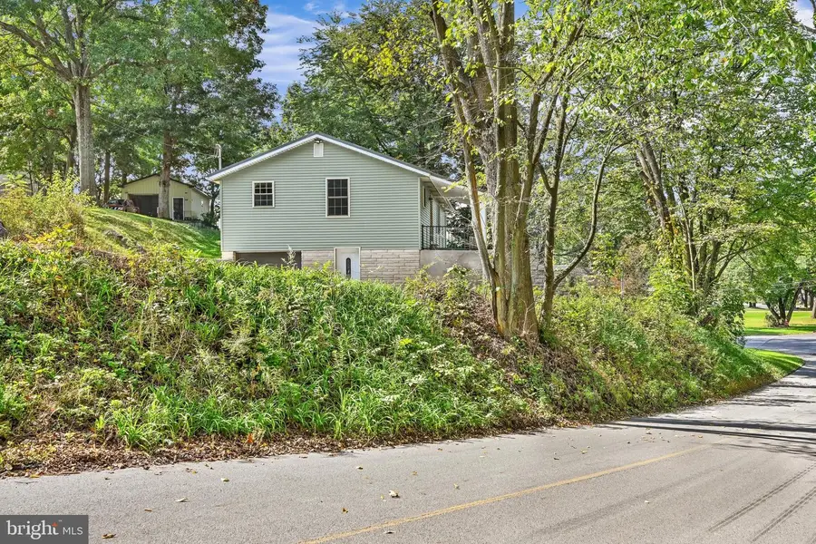 2 Brown Ln, Pine Grove, PA 17963 - #3