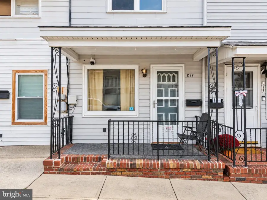 817 Market St, Ashland, PA 17921 - #2