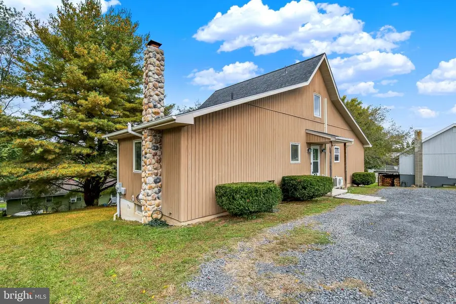 203 Hatchet Cv, Auburn, PA 17922 - #3