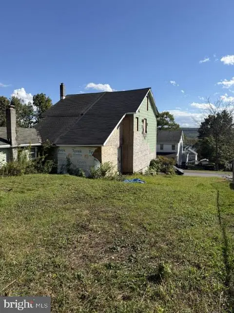17 Main St, New Philadelphia, PA 17959 - #2