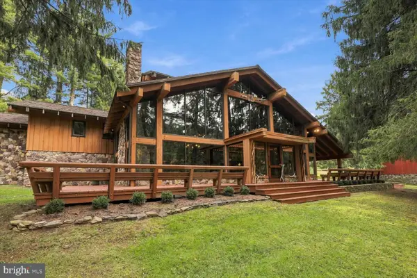 2623 Panther Valley Rd, POTTSVILLE, PA 17901