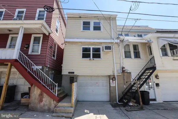 804 Water St, POTTSVILLE, PA 17901