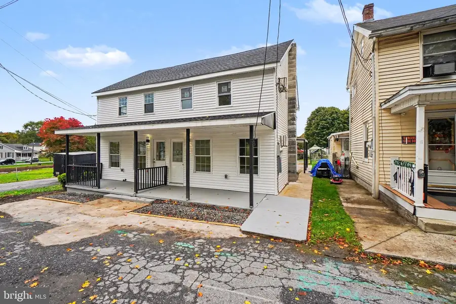 63 Hazle St, Delano, PA 18220 - #2