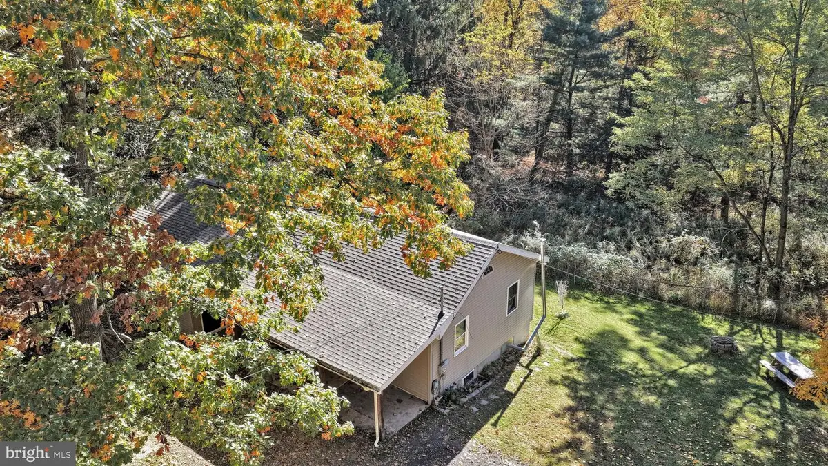 91 W Main St, Quakake, PA 18245 - #1