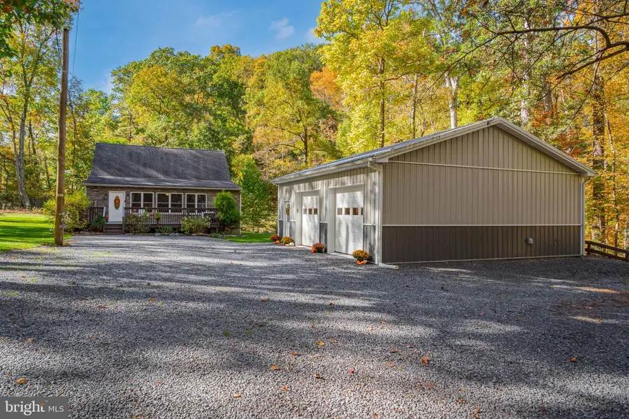 71 Hickory Ln, Auburn, PA 17922 - #3