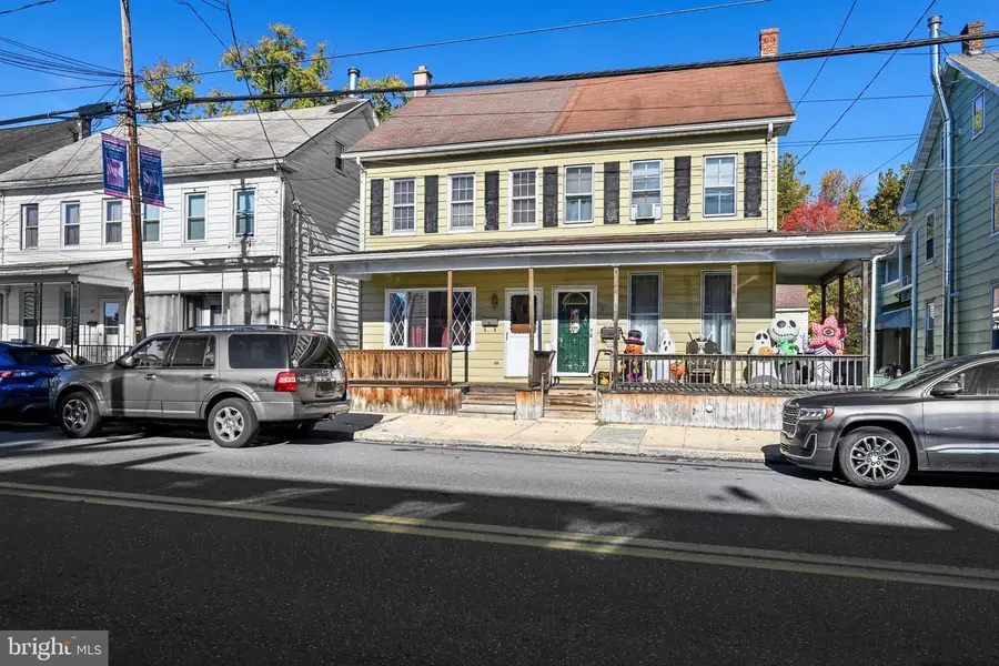 41 E Pottsville St, Pine Grove, PA 17963 - #3
