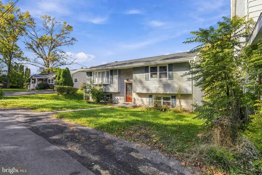48 Ash St, Cressona, PA 17929 - #2