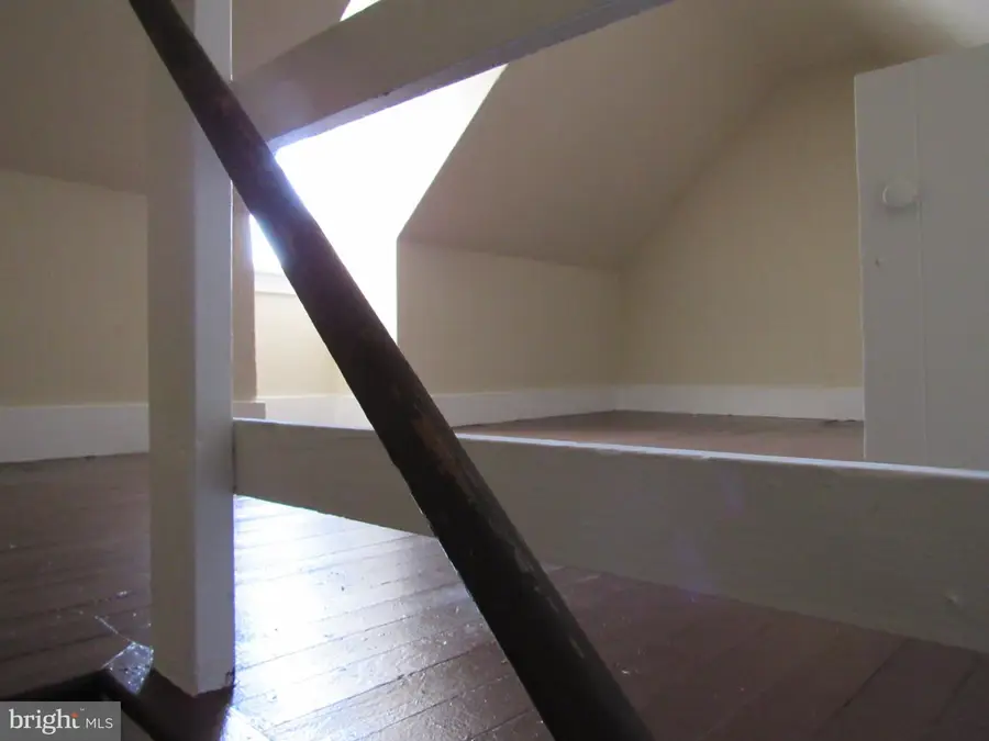 129 N Chestnut St, Shenandoah, PA 17976 - #3