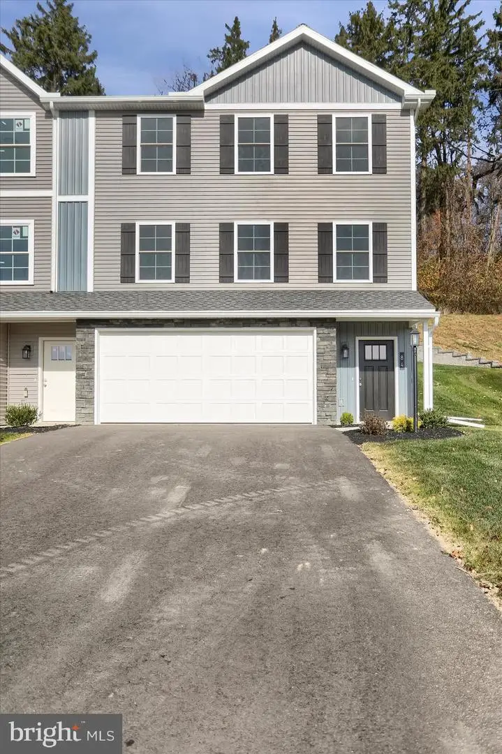 84 Limerick Ln, Selinsgrove, PA 17870 - Image #1