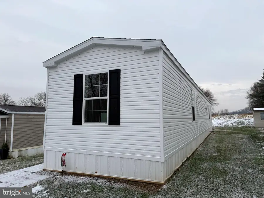 12 Minton Dr, Selinsgrove, PA 17870 - Image #2