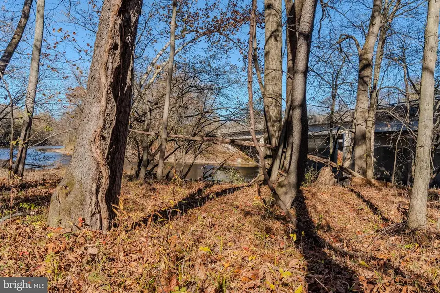 00 Market St, Selinsgrove, PA 17870 - Image #3