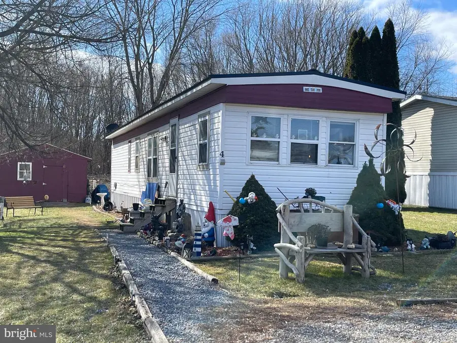 4 Oxford Dr, Selinsgrove, PA 17870 - #3