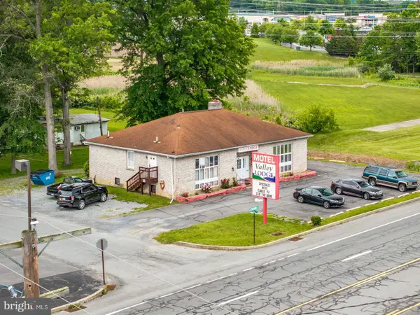 2103 N Susquehanna Trail, SELINSGROVE, PA 17870