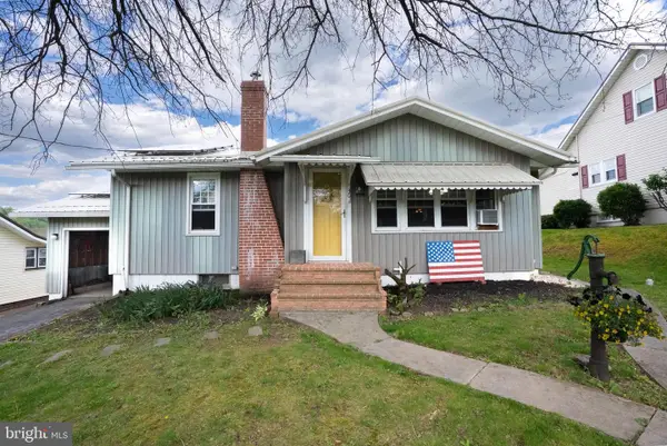 30 S Zellers, MCCLURE, PA 17841