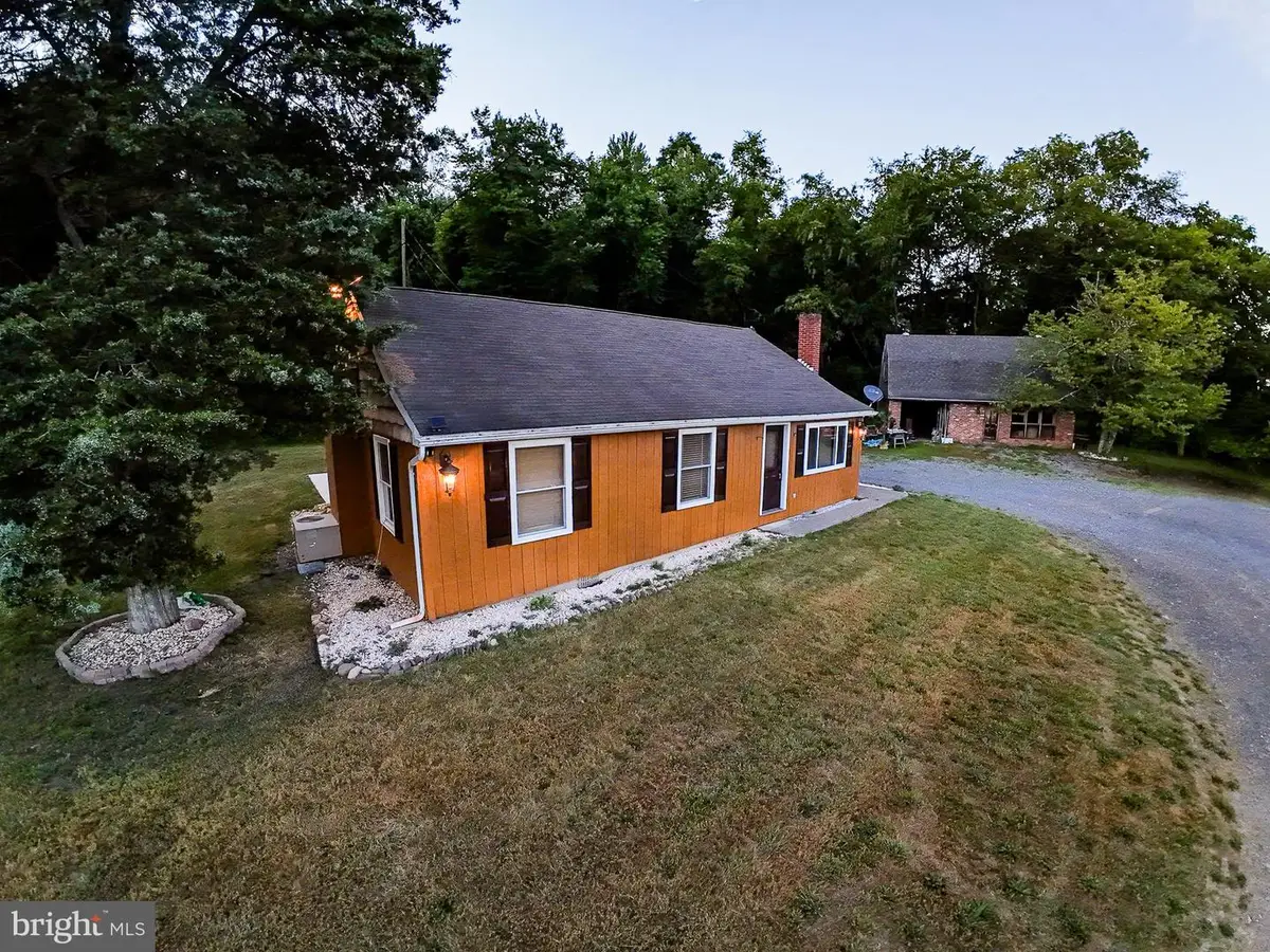7384 S Susquehanna Trl, Port Trevorton, PA 17864 - #1