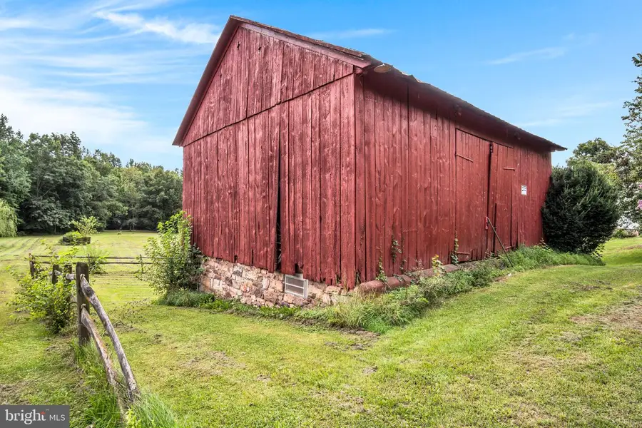 1703 Mountain Rd, Richfield, PA 17086 - #2