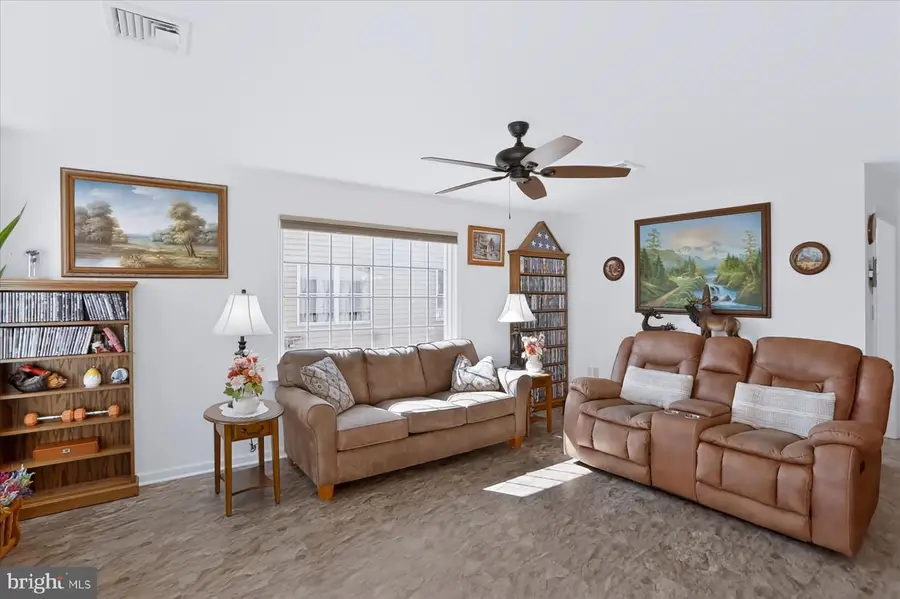 12 Grayson View Ct, Selinsgrove, PA 17870 - #3
