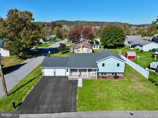 103 Crescent Ave, SELINSGROVE, PA 17870