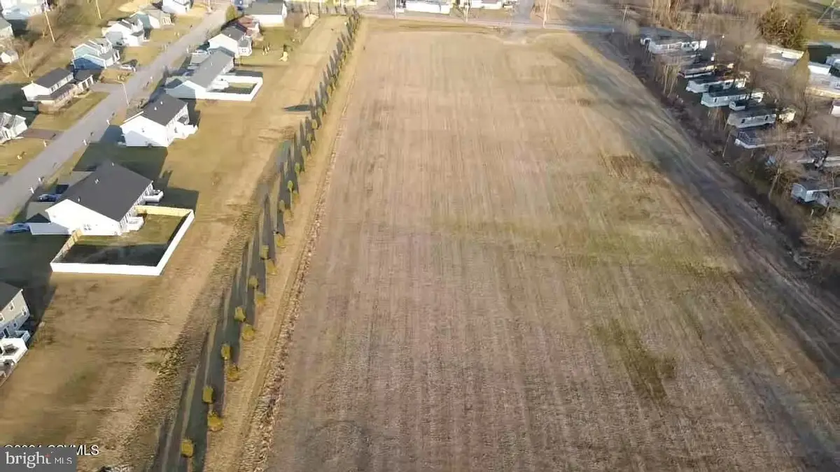 595 N 8th St, Mifflinburg, PA 17844 - #1