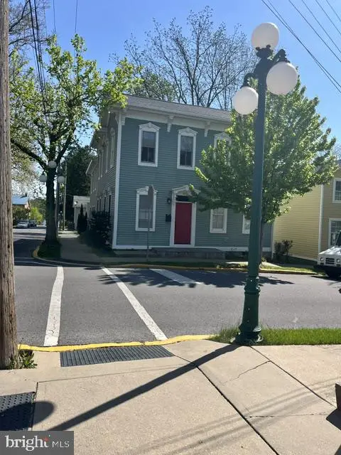 202 S 2nd St, Lewisburg, PA 17837 - #3