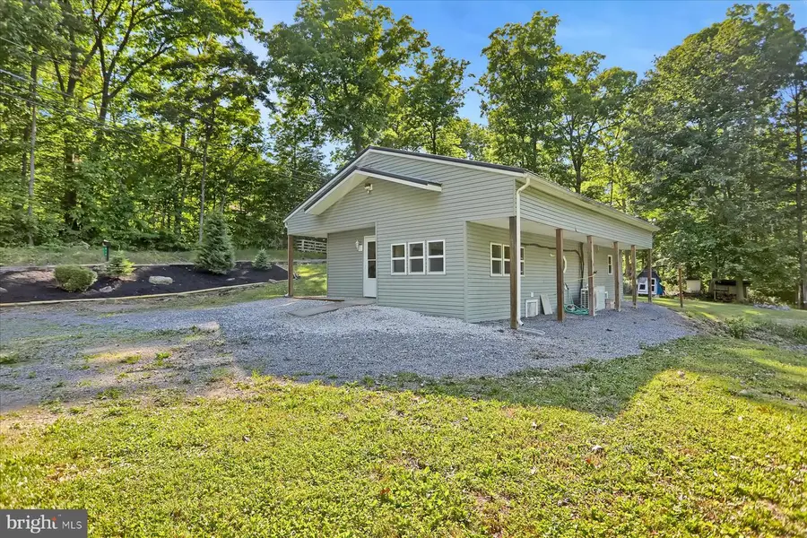 817 Trails End Rd, Millmont, PA 17845 - #3