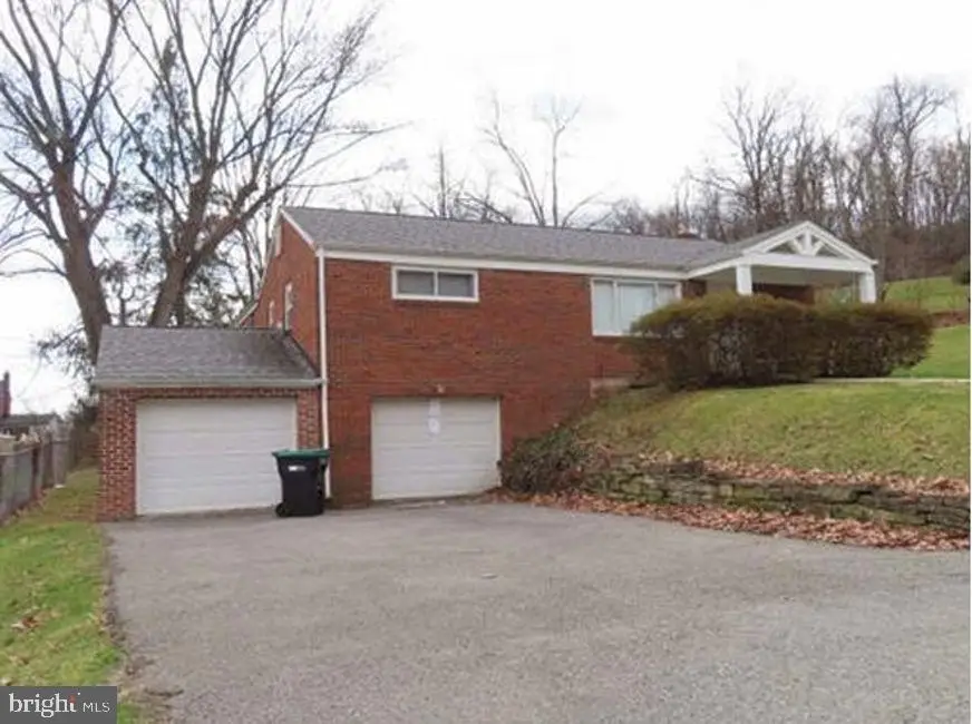 6717 Highland Ave, Finleyville, PA 15332 - #1
