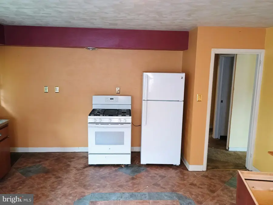 321 Hill Street, Belle Vernon, PA 15012 - #2