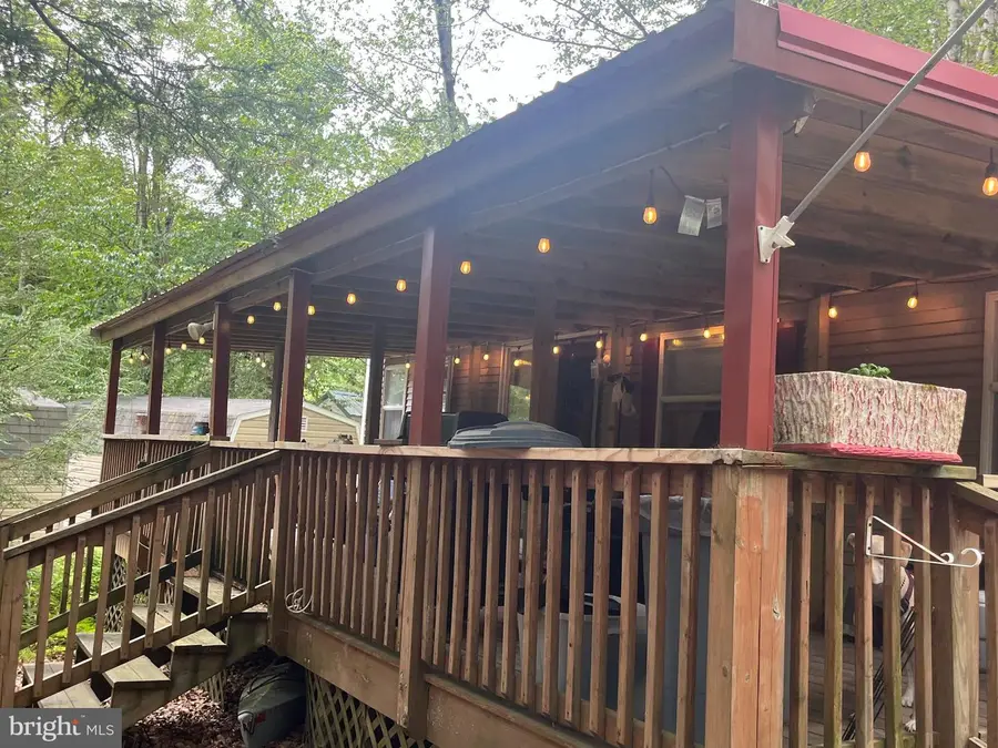 19 Menoken Trl, Newfoundland, PA 18445 - Image #2