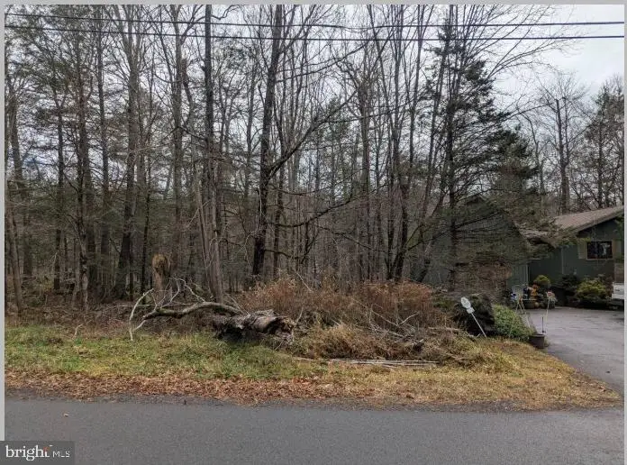 3769 Thornwood Ter, Lake Ariel, PA 18436 - #2