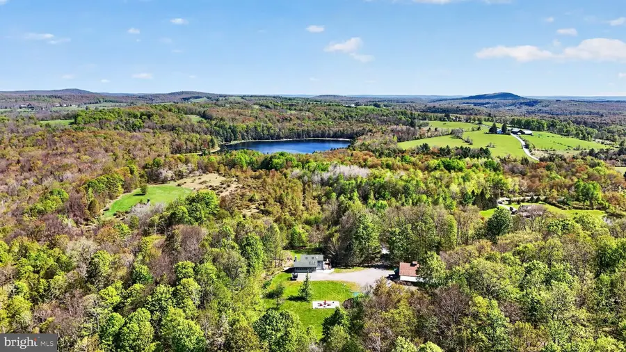 1113 Upper Woods Rd, Honesdale, PA 18431 - #3