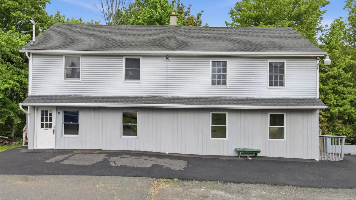 9 E Shore Ln, Beach Lake, PA 18405 - #1