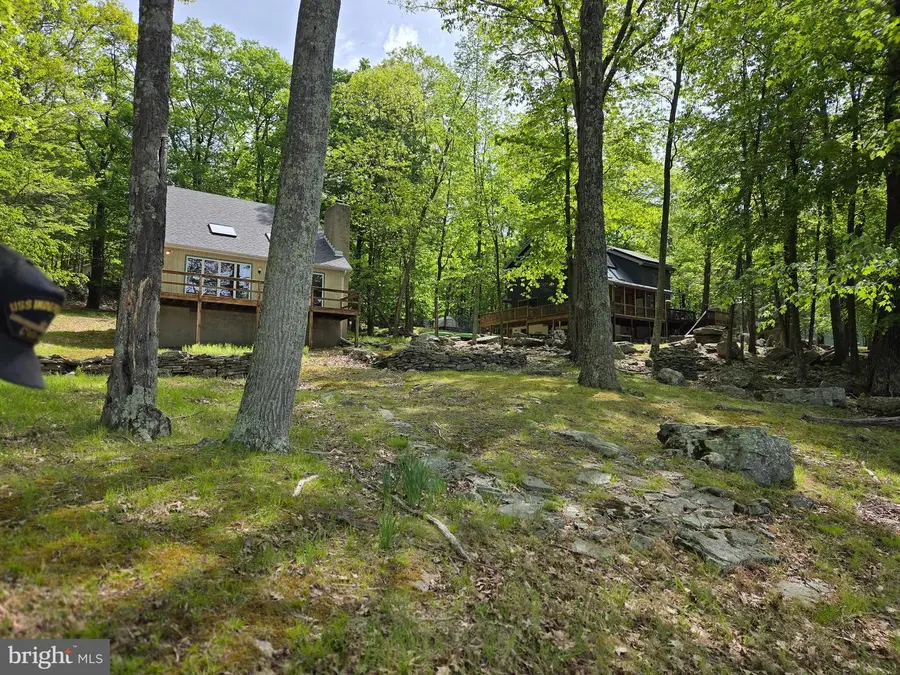 113 E Shore Dr E, Hawley, PA 18428 - #3