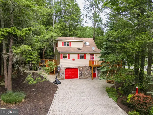 1006 Rolling Hills Dr, LAKE ARIEL, PA 18436