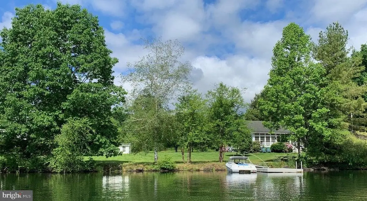 32 Shore Drive, Tunkhannock, PA 18657 - #1