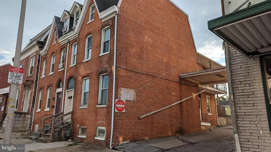 622 E Market St, York, PA 17403 - Image #2