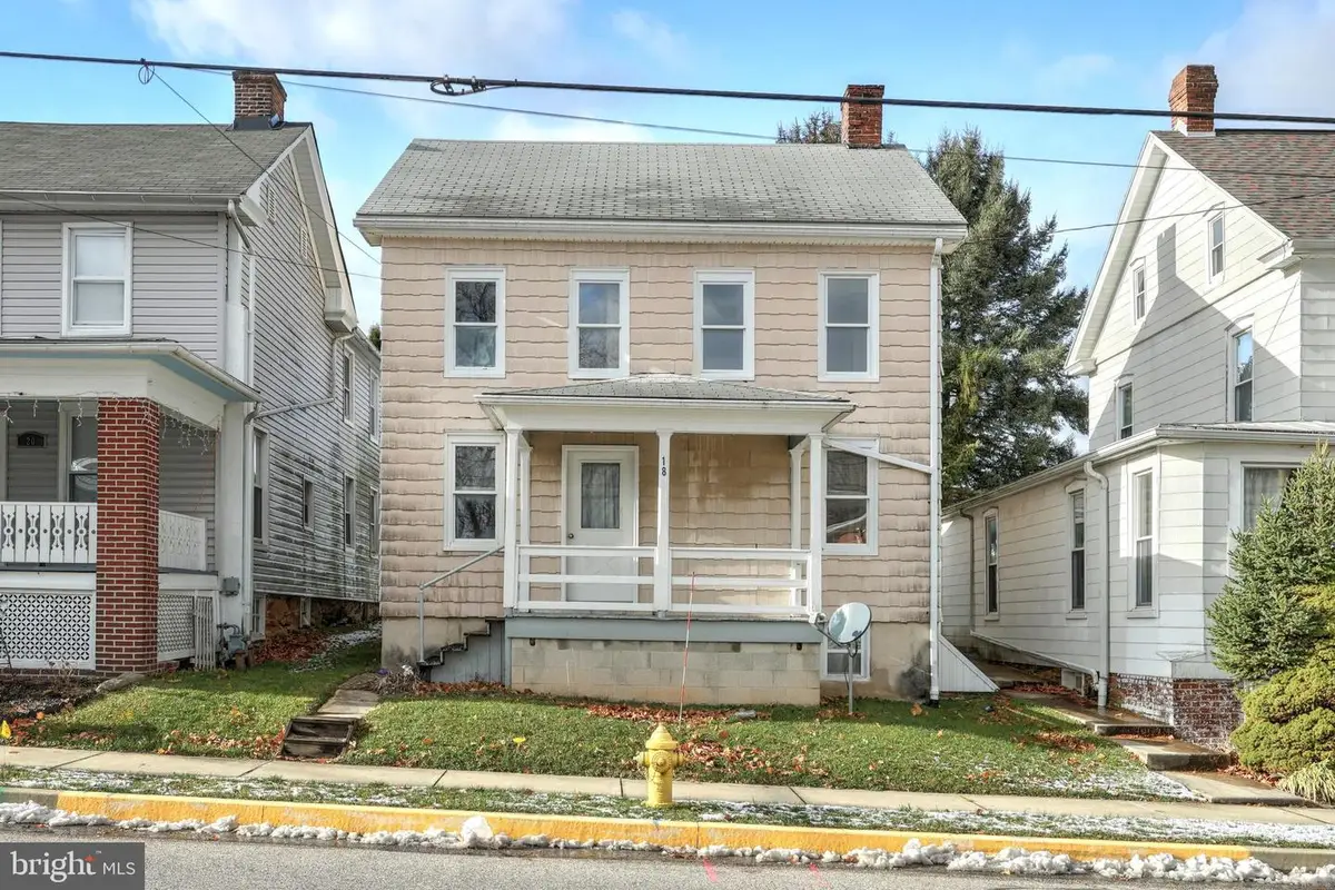 18 S Main St, Seven Valleys, PA 17360 - Image #1