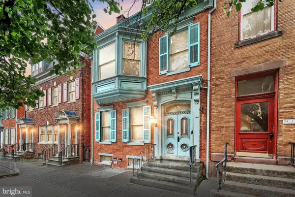 476 W Market St, YORK, PA 17401