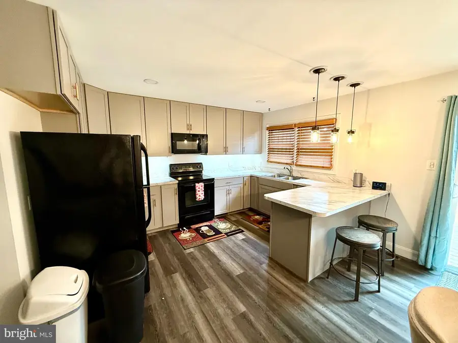 244 Juniper Dr, Etters, PA 17319 - Image #3