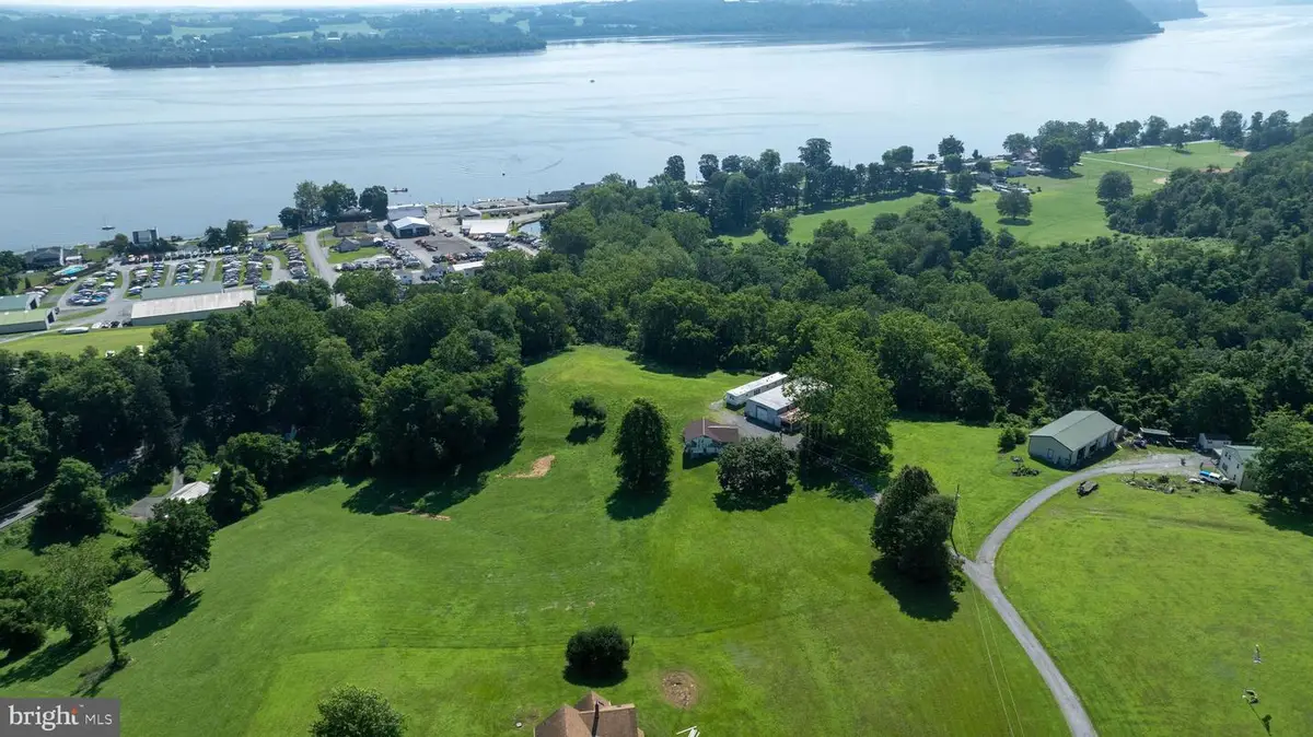 204 Morris Ln, Wrightsville, PA 17368 - Image #1