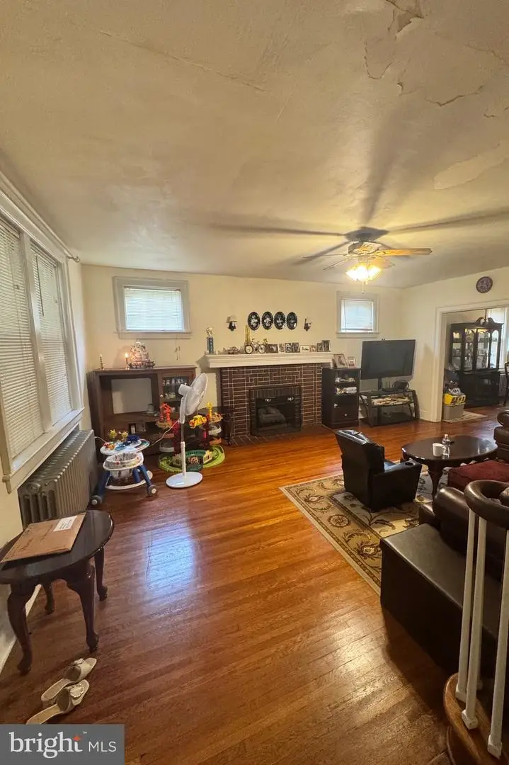 1447 4th Ave, York, PA 17403 - Image #2