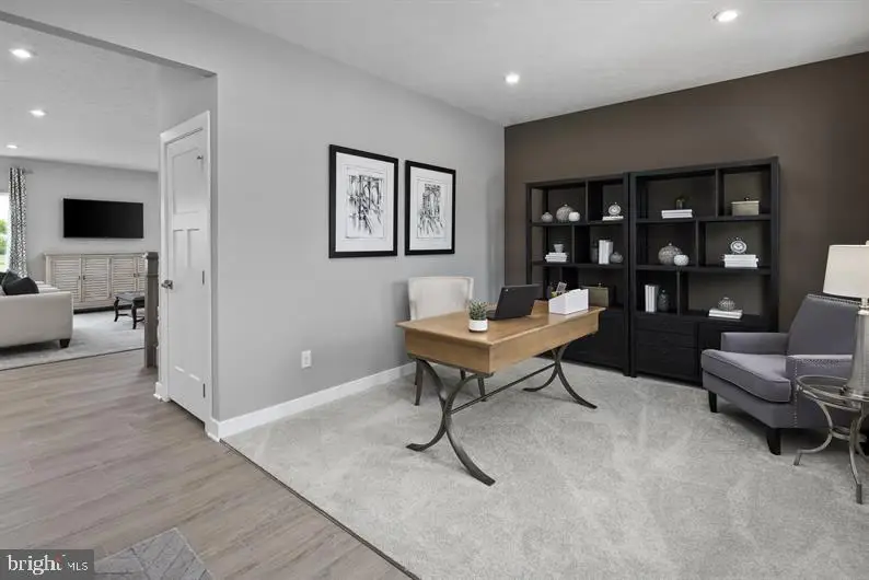 3400 Fox Pointe Ln, York, PA 17404 - Image #3