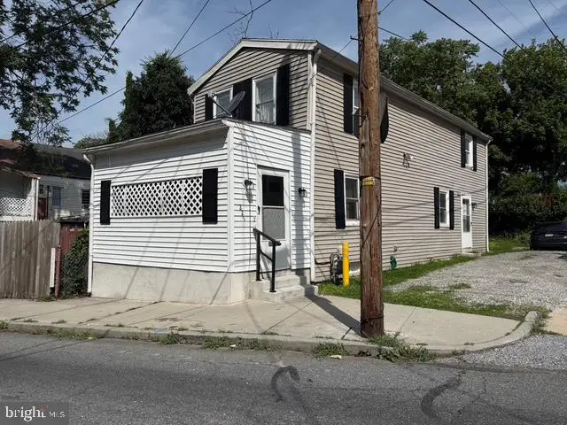 221 Kings Mill Rd, York, PA 17401 - Image #1