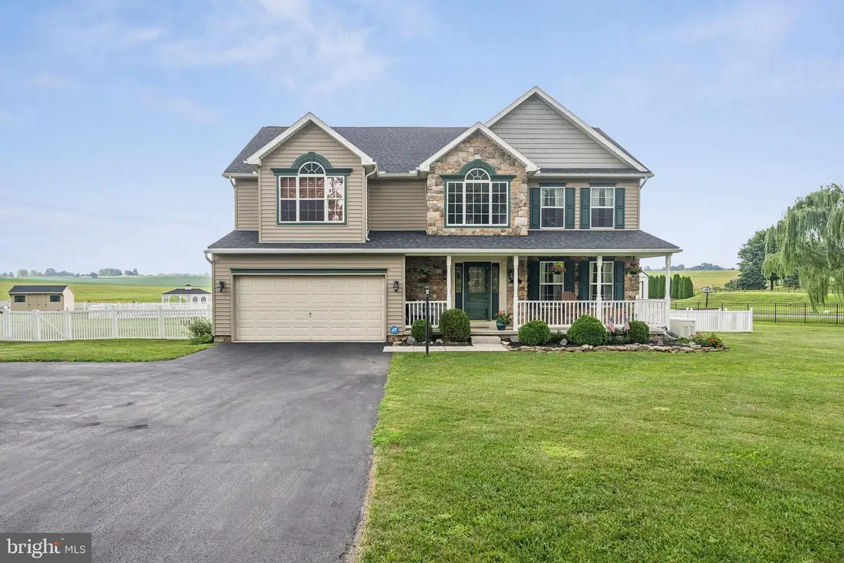 665 Bairs Rd, York, PA 17408 - Image #1
