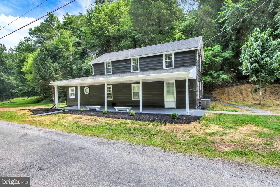 535 Wago Rd, Mount Wolf, PA 17347 - Image #2